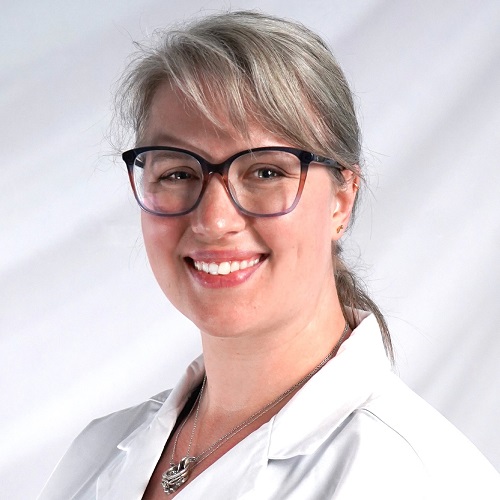 Meet Dr. Aria Kieft, Radiation Oncologist with the Karmanos Cancer Institute at McLaren Central Michigan